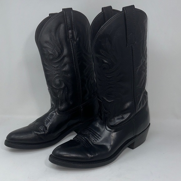 Laredo Boots Size 8 1/2D